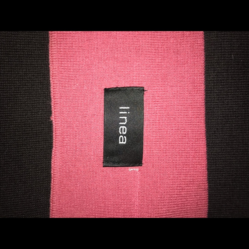 Linea Unisex Scarf
